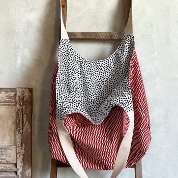 Preview: Tasche 'Red Strips'
